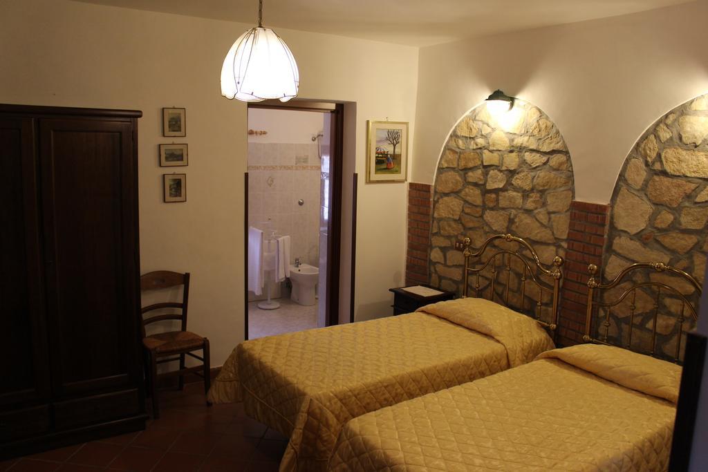 Villa La Voce Del Vento Pastena  Quarto foto